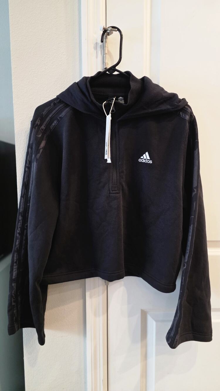 NWT Adidas 3/4 Zip Cropped Pullover Hoodie Size Medium W/flare Sleeves.